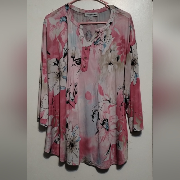 Southern Lady Tops - Southern Lady Pink Black Floral 3/4 Sleeve Tunic